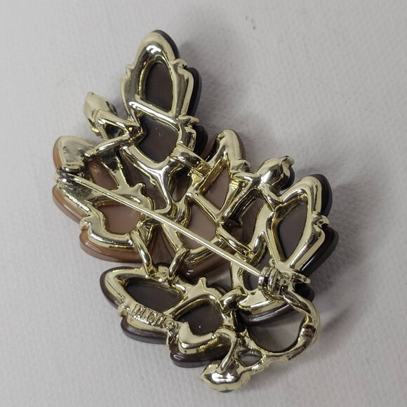 Lisner Oak Leaf Acorns brooch Dark Light Brown Gold Tone Metal Autumn Fall Pin - Picture 2 of 7